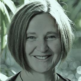 Claudia Garnett