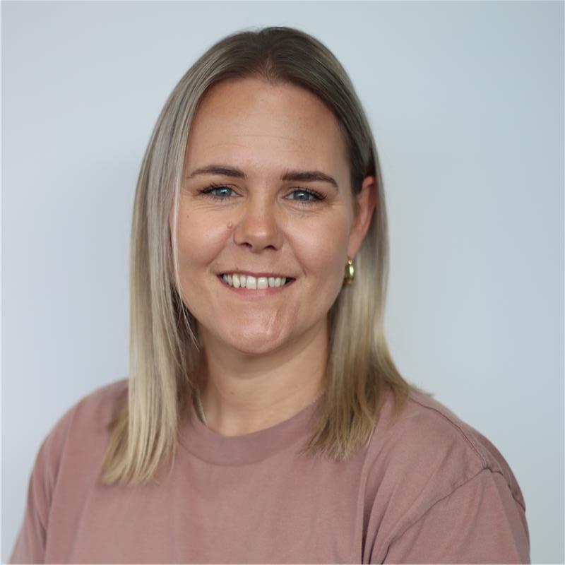 Sarah Clow (Delooze)